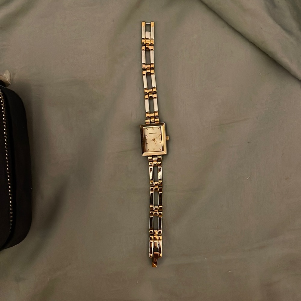 Anne Klein watch!! Never worn because it didn’t fit my wrist. 7.5” long.